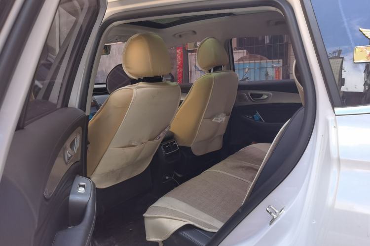 Used Roewe RX5 MAX 2019 300TGI Automatic 4G Connect Luxury Edition Left Rear Seat