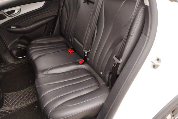 Used Roewe RX5 MAX 2019 300TGI Automatic Intelligent Driving Health Cabin Edition Left Rear Seat