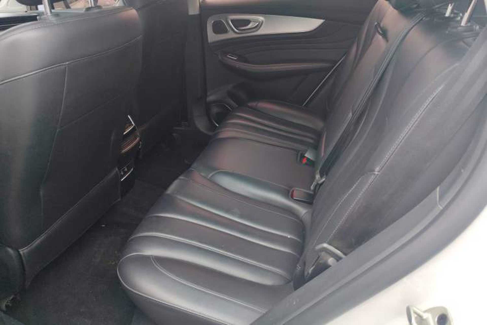 Used Roewe RX5 MAX 2019 300TGI Automatic 4G Connect Luxury Edition Left Rear Seat