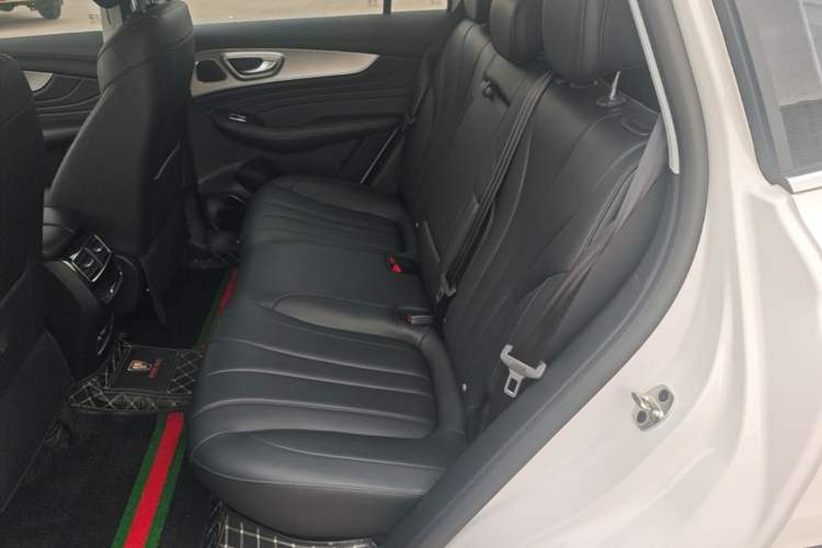 Used Roewe RX5 MAX 2019 300TGI Automatic Smart Cabin Flagship Edition Left Rear Seat