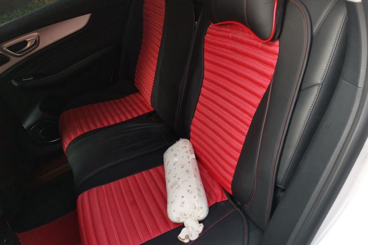 Used Roewe RX5 MAX 2019 300TGI Automatic 4G Connect Luxury Edition Left Rear Seat