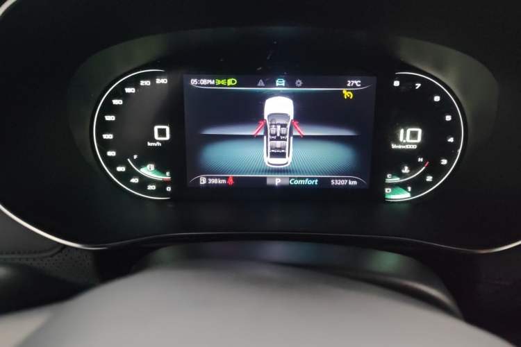 Used Roewe RX5 MAX 2019 300TGI Automatic 4G Connect Luxury Edition Odometer Close Up