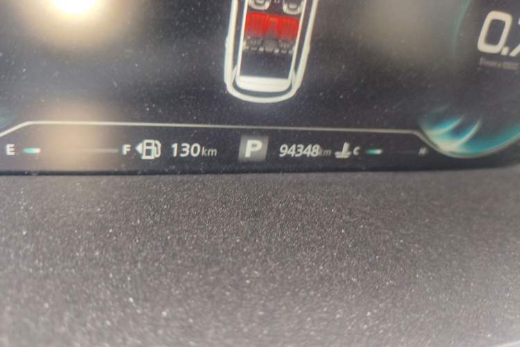 Used Roewe RX5 MAX 2019 300TGI Automatic Smart Cabin Flagship Edition Odometer Close Up