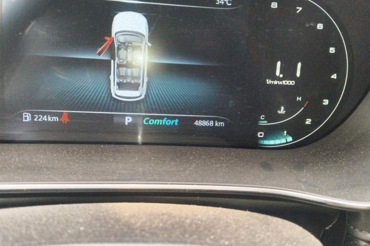 Used Roewe RX5 MAX 2019 300TGI Automatic 4G Connect Luxury Edition Odometer Close Up