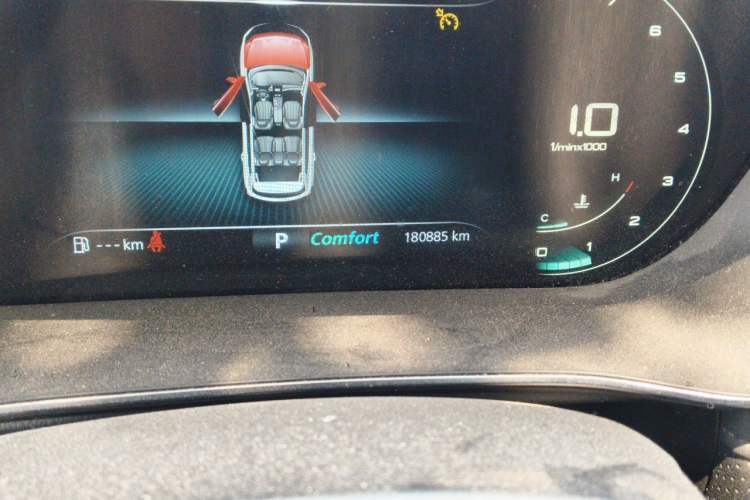 Used Roewe RX5 MAX 2019 300TGI Automatic 4G Connect Luxury Edition Odometer Close Up