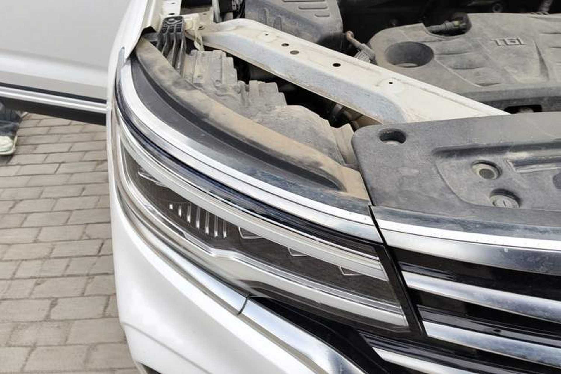 Used Roewe RX5 MAX 2019 300TGI Automatic 4G Connect Luxury Edition Right Front Headlight
