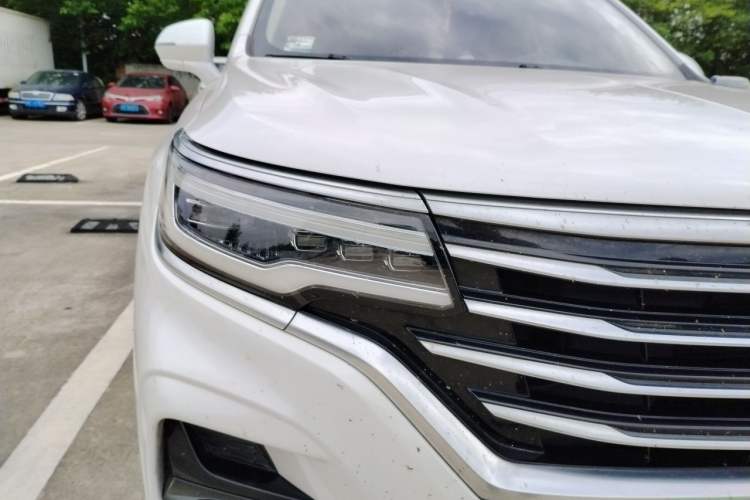 Used Roewe RX5 MAX 2019 300TGI Automatic Intelligent Driving Health Cabin Edition Right Front Headlight