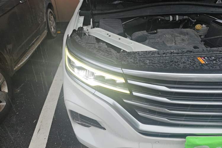 Used Roewe RX5 MAX 2019 300TGI Automatic Smart Cabin Flagship Edition Right Front Headlight