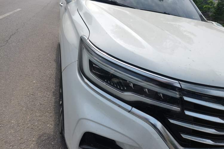Used Roewe RX5 MAX 2019 300TGI Automatic 4G Connect Luxury Edition Right Front Headlight