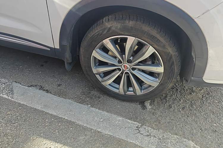 Used Roewe RX5 MAX 2019 300TGI Automatic Smart Cabin Luxury Edition Right Front Wheel Hub