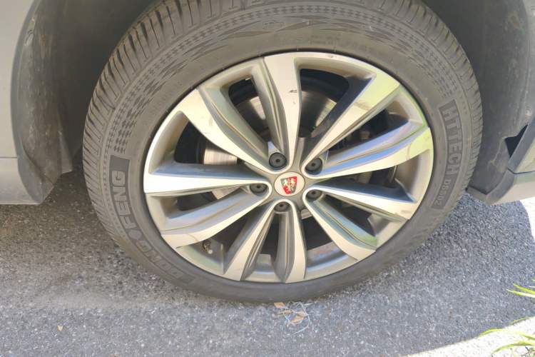 Used Roewe RX5 MAX 2019 300TGI Automatic Smart Cabin Luxury Edition Right Front Wheel Hub