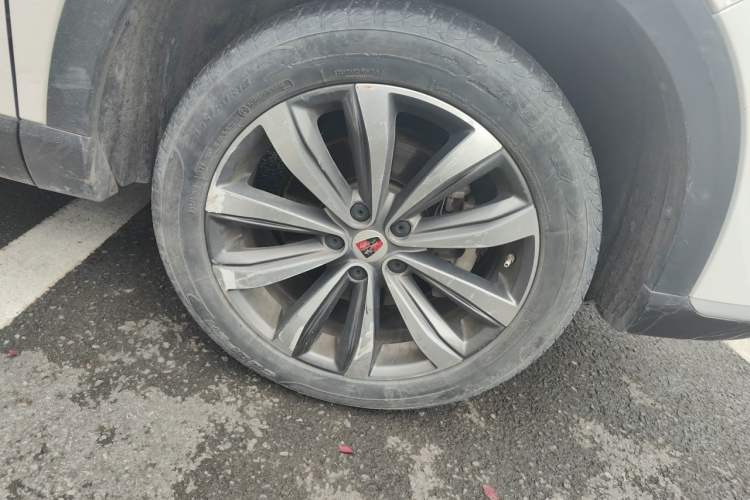 Used Roewe RX5 MAX 2019 300TGI Automatic 4G Connect Luxury Edition Right Front Wheel Hub
