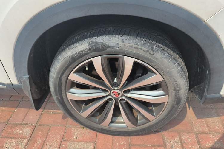 Used Roewe RX5 MAX 2019 300TGI Automatic Smart Cabin Flagship Edition Right Front Wheel Hub