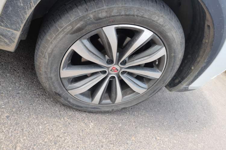 Used Roewe RX5 MAX 2019 300TGI Automatic 4G Connect Luxury Edition Right Front Wheel Hub
