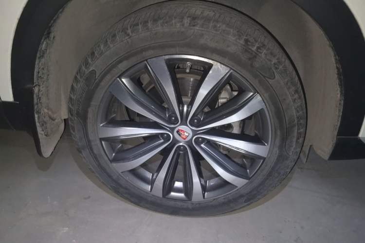 Used Roewe RX5 MAX 2019 300TGI Automatic Smart Cabin Luxury Edition Right Front Wheel Hub
