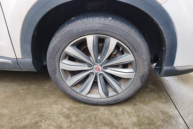 Used Roewe RX5 MAX 2019 300TGI Automatic Smart Cabin Luxury Edition Right Front Wheel Hub