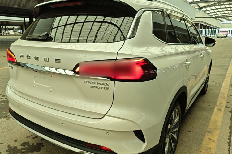 Used Roewe RX5 MAX 2019 300TGI Automatic Smart Cabin Luxury Edition Right Rear Taillight