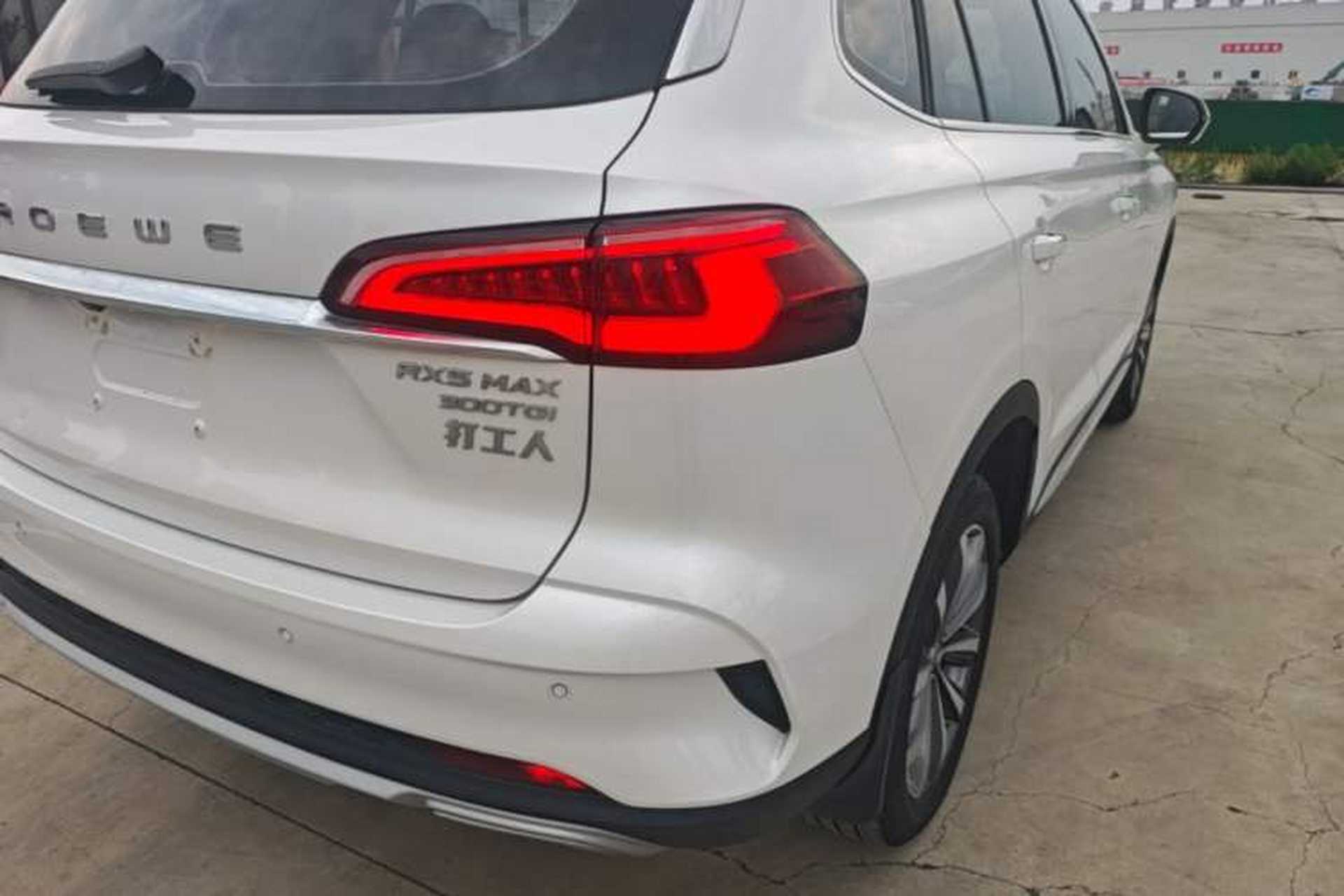 Used Roewe RX5 MAX 2019 300TGI Automatic Smart Cabin Flagship Edition Right Rear Taillight