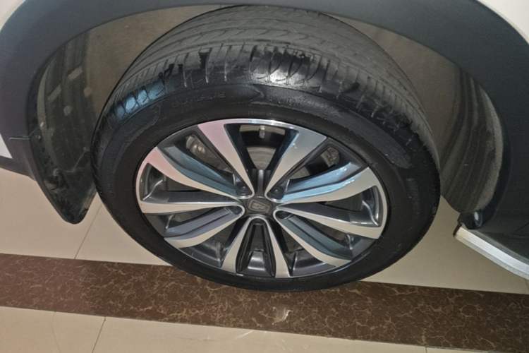 Used Roewe RX5 MAX 2019 300TGI Automatic Smart Cabin Luxury Edition Right Rear Wheel Hub
