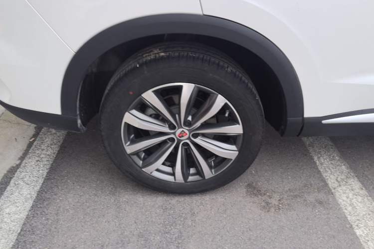 Used Roewe RX5 MAX 2019 300TGI Automatic 4G Connect Luxury Edition Right Rear Wheel Hub