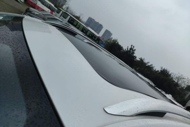 Used Roewe RX5 MAX 2019 300TGI Automatic 4G Connect Luxury Edition Roof