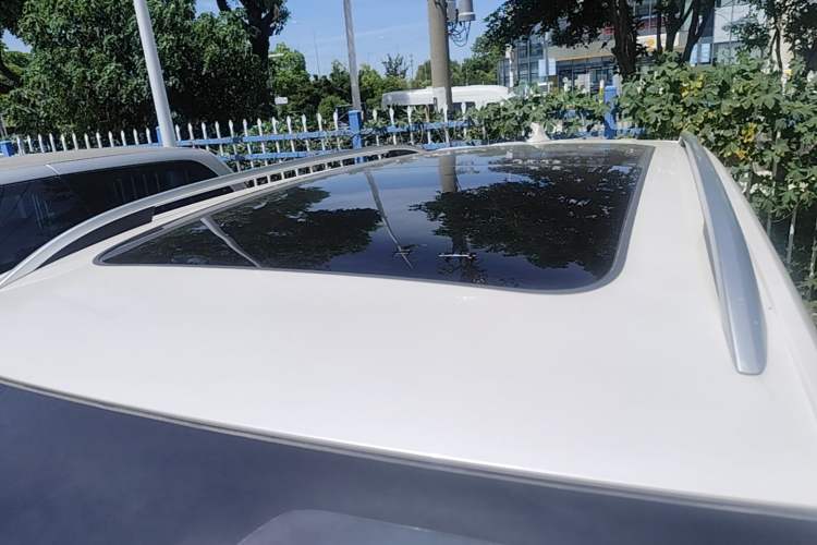 Used Roewe RX5 MAX 2019 300TGI Automatic 4G Connect Luxury Edition Roof