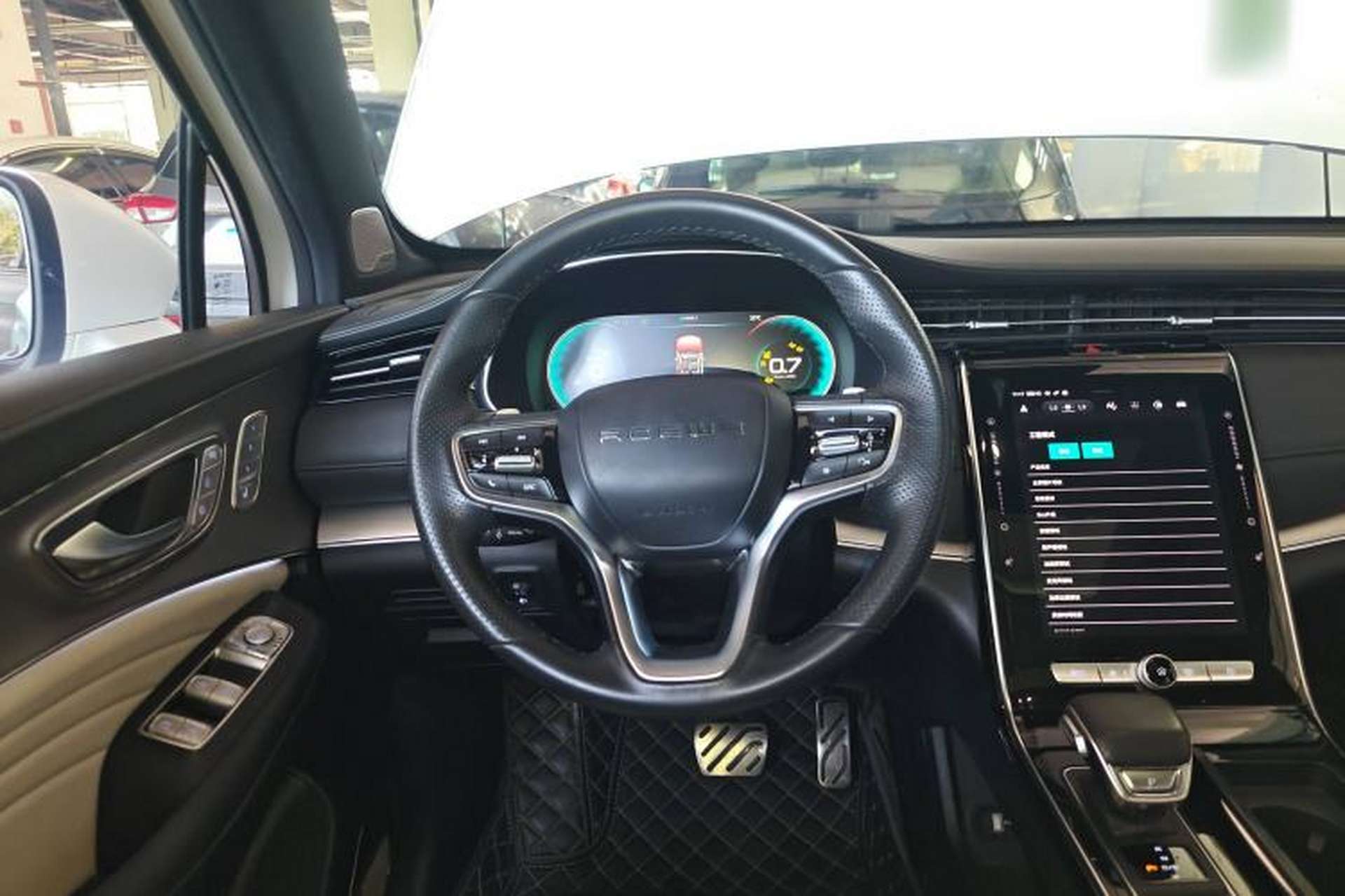 Used Roewe RX5 MAX 2019 400TGI Automatic All-Wheel Drive Smart Cabin Supreme Edition Steering Wheel