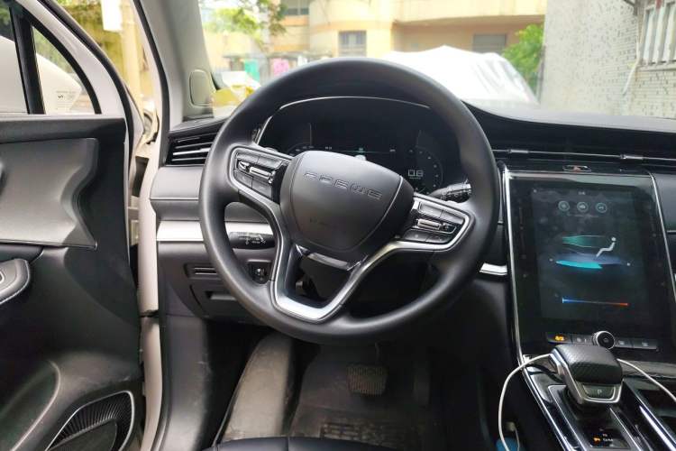 Used Roewe RX5 MAX 2019 300TGI Automatic 4G Connect Luxury Edition Steering Wheel