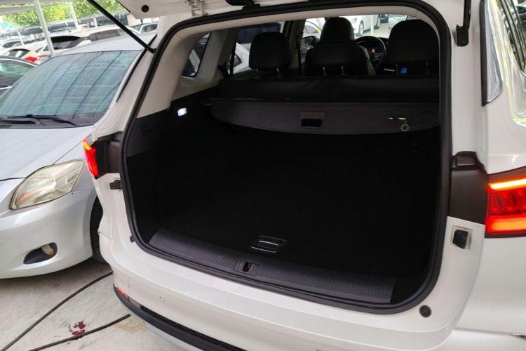 Used Roewe RX5 MAX 2019 400TGI Automatic Smart Cabin Flagship Edition Trunk