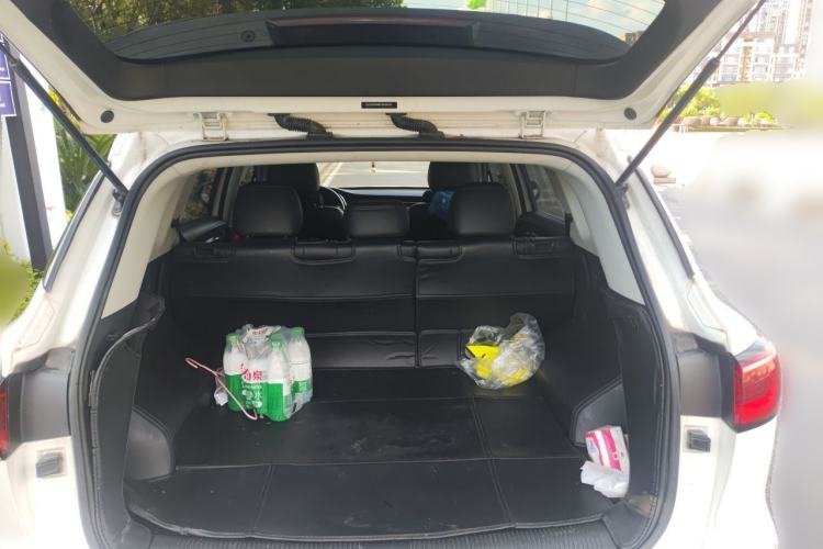 Used Roewe RX5 MAX 2019 300TGI Automatic Smart Cabin Luxury Edition Trunk