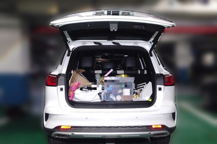 Used Roewe RX5 MAX 2019 400TGI Automatic All-Wheel Drive Smart Cabin Supreme Edition Trunk