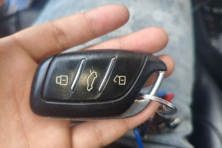 Used Roewe RX5 MAX 2019 300TGI Automatic Smart Cabin Flagship Edition Vehicle Key