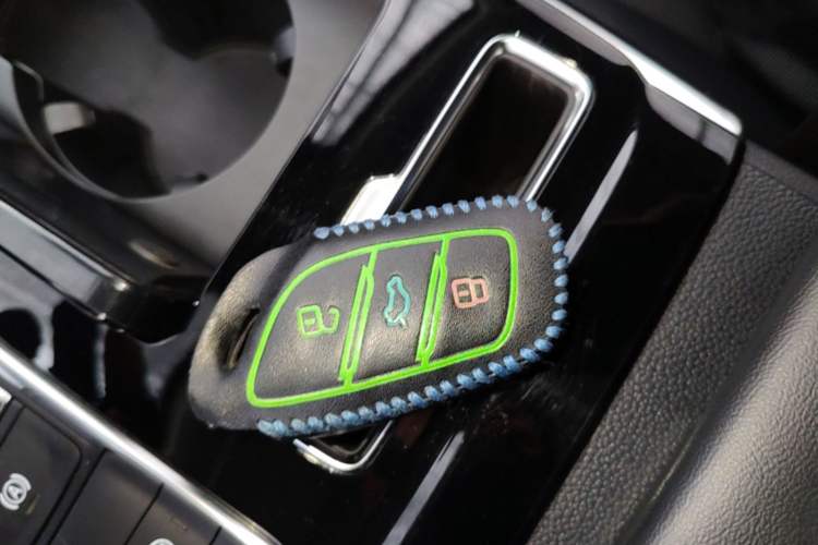 Used Roewe RX5 MAX 2019 400TGI Automatic Smart Cabin Flagship Edition Vehicle Key