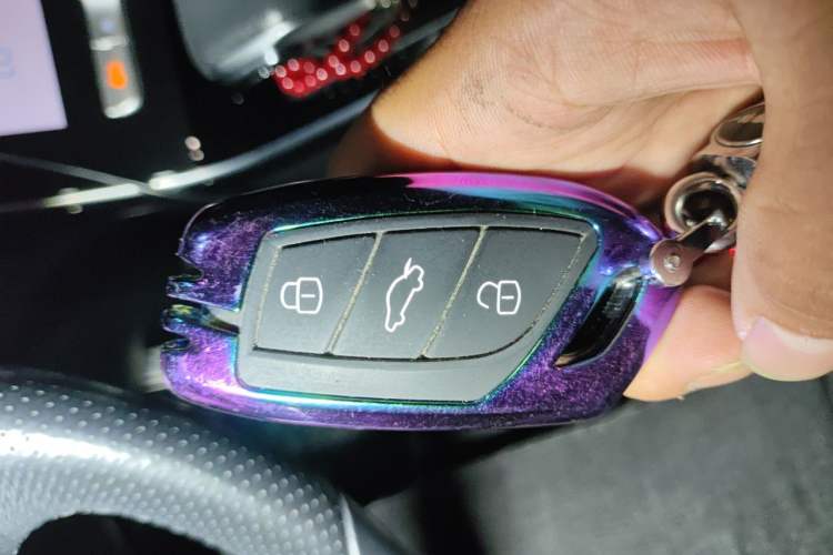 Used Roewe RX5 MAX 2019 400TGI Automatic Smart Cabin Flagship Edition Vehicle Key