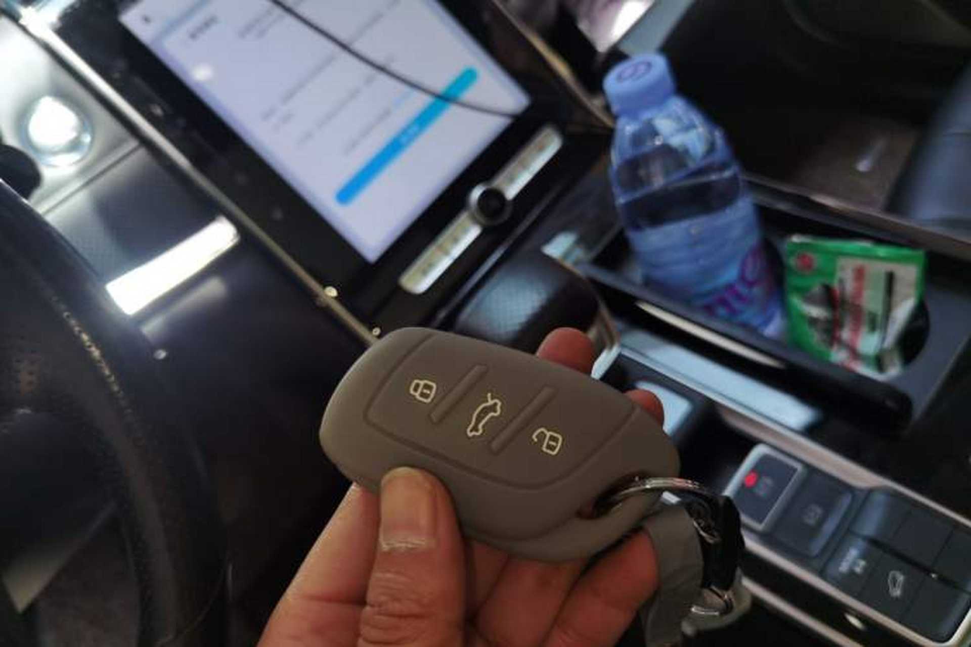 Used Roewe RX5 MAX 2019 300TGI Automatic Smart Cabin Luxury Edition Vehicle Key