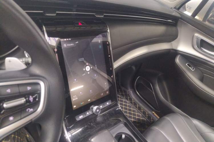 Used Roewe RX5 MAX 2019 300TGI Automatic 4G Connect Luxury Edition Audio And AC Panel
