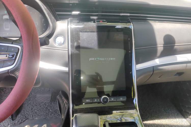 Used Roewe RX5 MAX 2019 300TGI Automatic Intelligent Driving Health Cabin Edition Audio And AC Panel