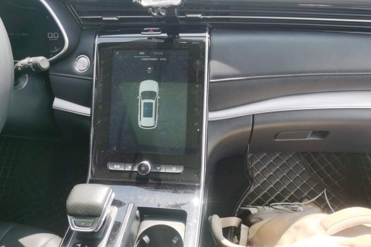 Used Roewe RX5 MAX 2019 300TGI Automatic 4G Connect Luxury Edition Audio And AC Panel