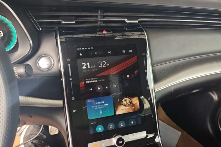 Used Roewe RX5 MAX 2019 400TGI Automatic Smart Cabin Flagship Edition Audio And AC Panel