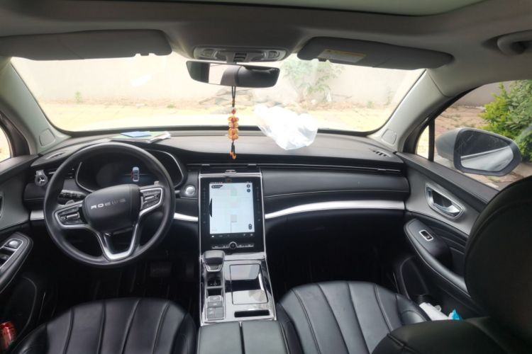 Used Roewe RX5 MAX 2019 300TGI Automatic 4G Connect Luxury Edition Center Console