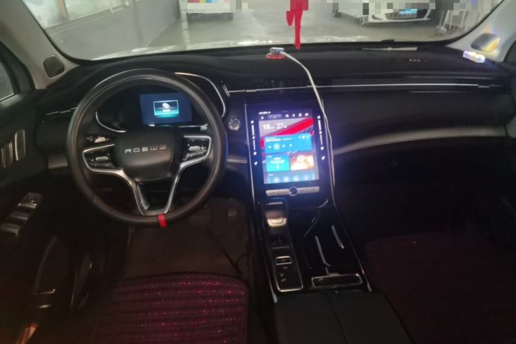 Used Roewe RX5 MAX 2019 300TGI Automatic Smart Cabin Luxury Edition Center Console