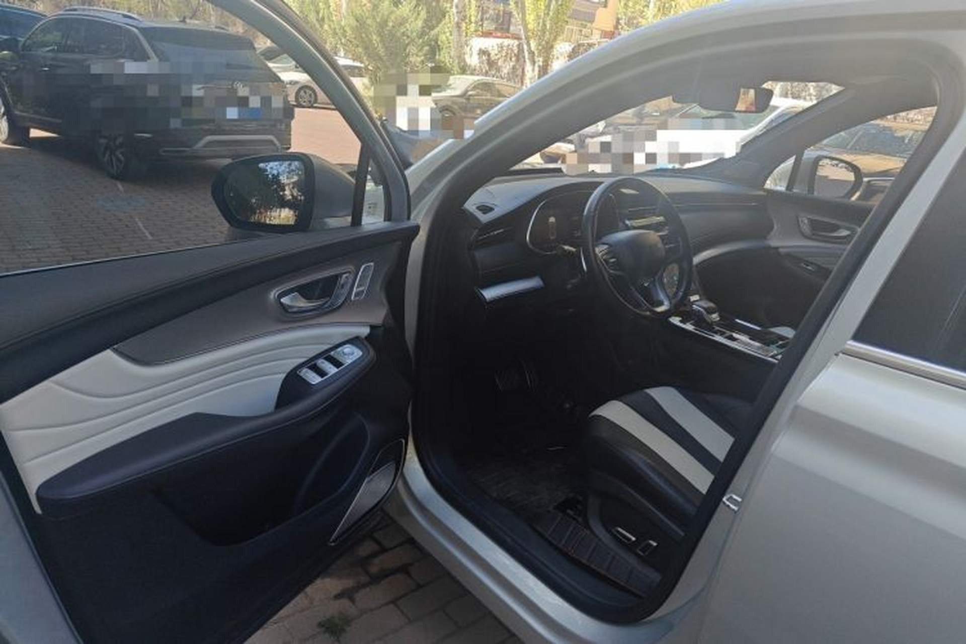 Used Roewe RX5 MAX 2019 400TGI Automatic All-Wheel Drive Smart Cabin Supreme Edition Driver Seat