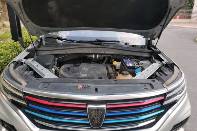 Used Roewe RX5 MAX 2019 300TGI Automatic 4G Connect Luxury Edition Engine Bay