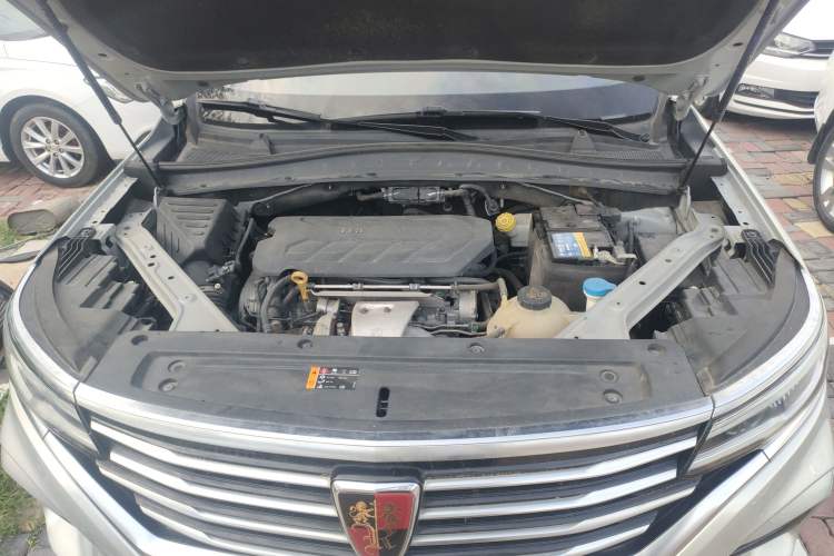 Used Roewe RX5 MAX 2019 400TGI Automatic 4G Connect Luxury Edition Engine Bay