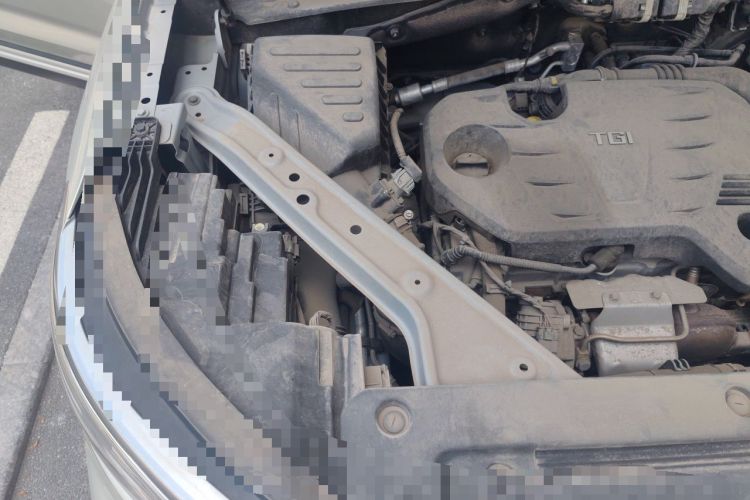 Used Roewe RX5 MAX 2019 300TGI Automatic 4G Connect Luxury Edition Engine Bay Right