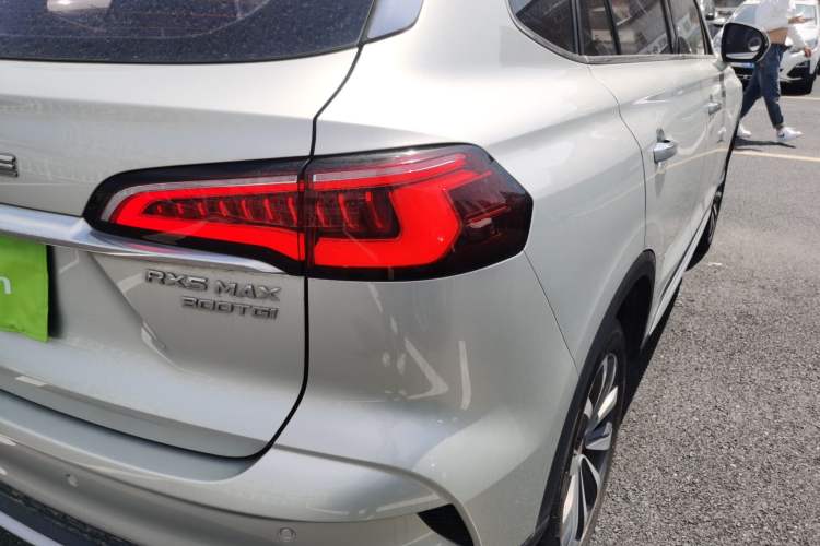Used Roewe RX5 MAX 2019 300TGI Automatic 4G Connect Luxury Edition Exterior 3