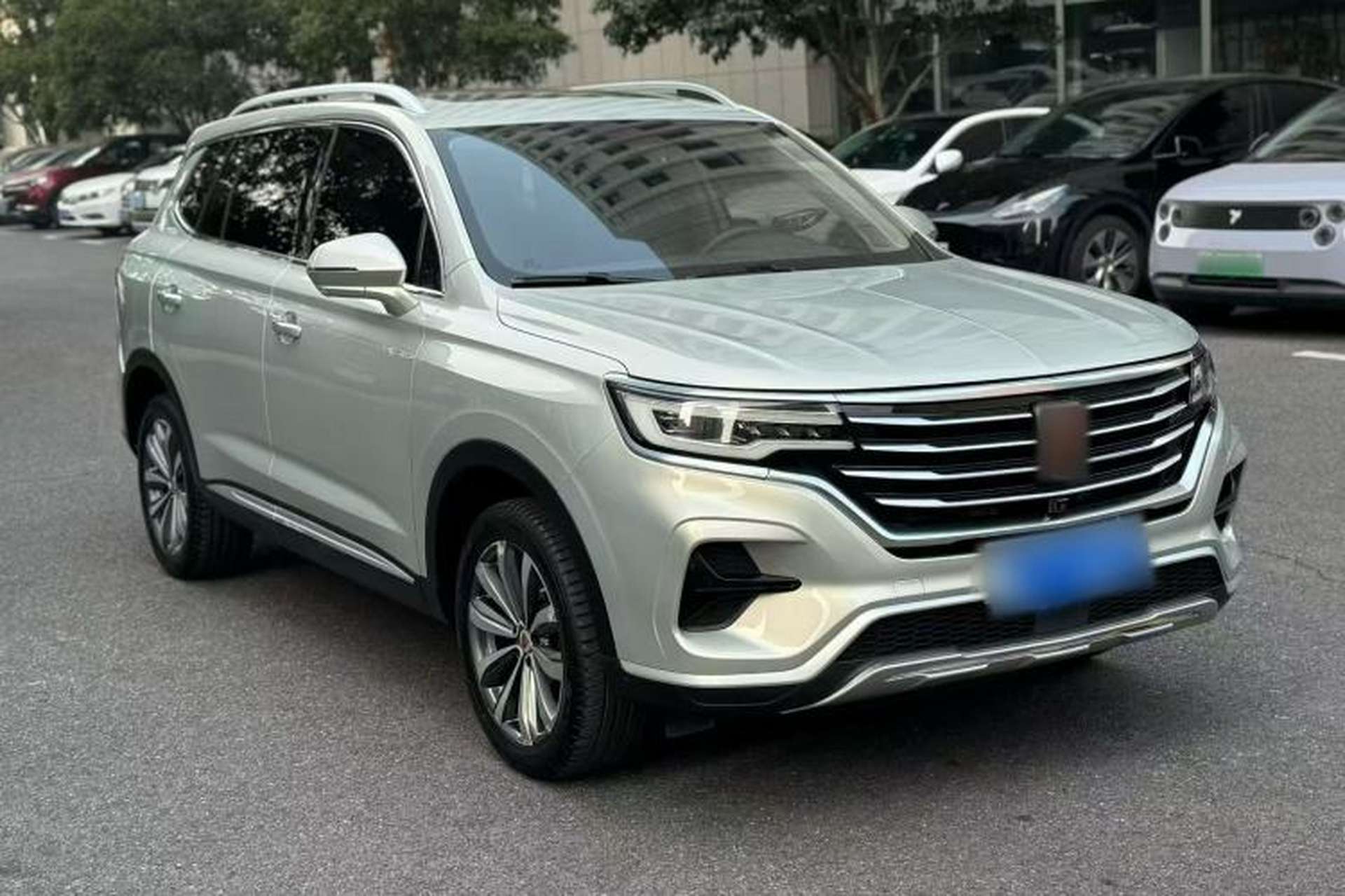 Used Roewe RX5 MAX 2019 300TGI Automatic Smart Cabin Luxury Edition Exterior 3