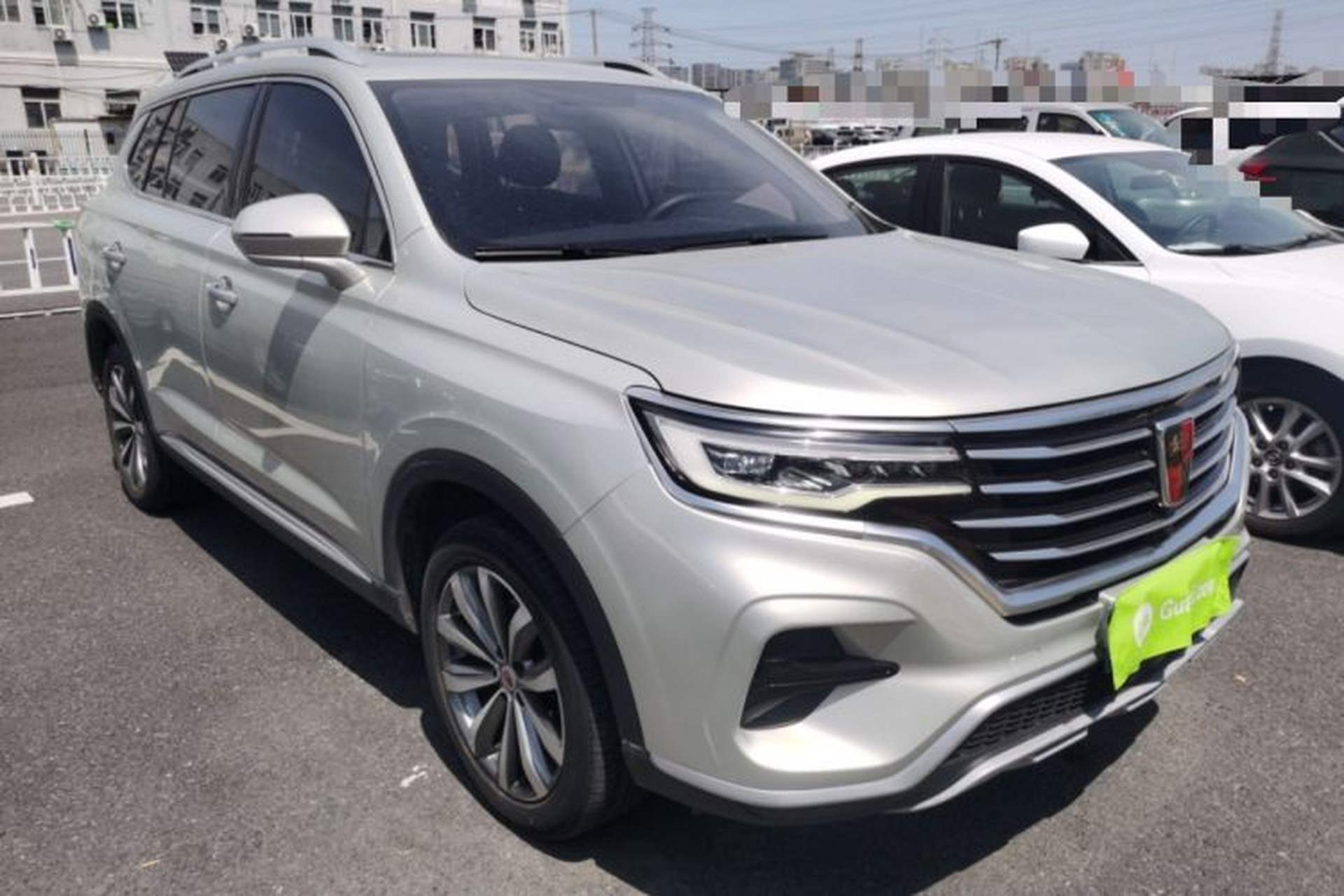 Used Roewe RX5 MAX 2019 300TGI Automatic 4G Connect Luxury Edition Front Right 45 Deg
