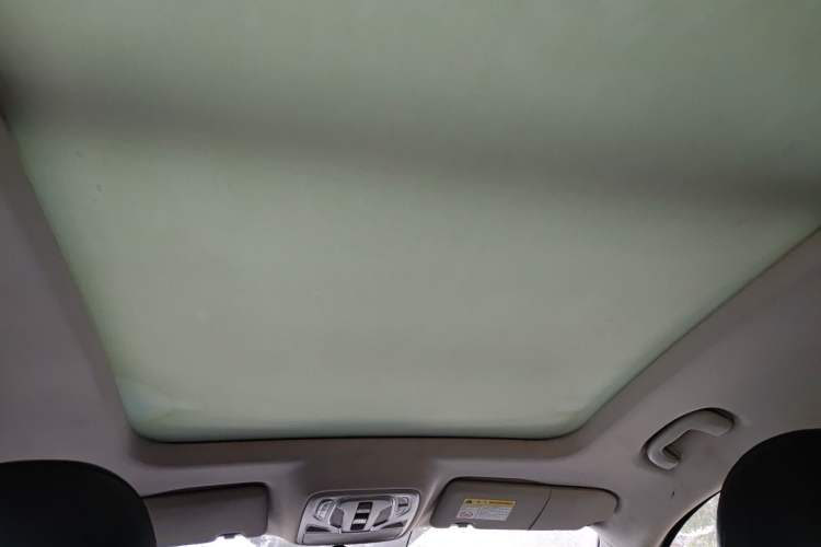 Used Roewe RX5 MAX 2019 300TGI Automatic 4G Connect Luxury Edition Headliner
