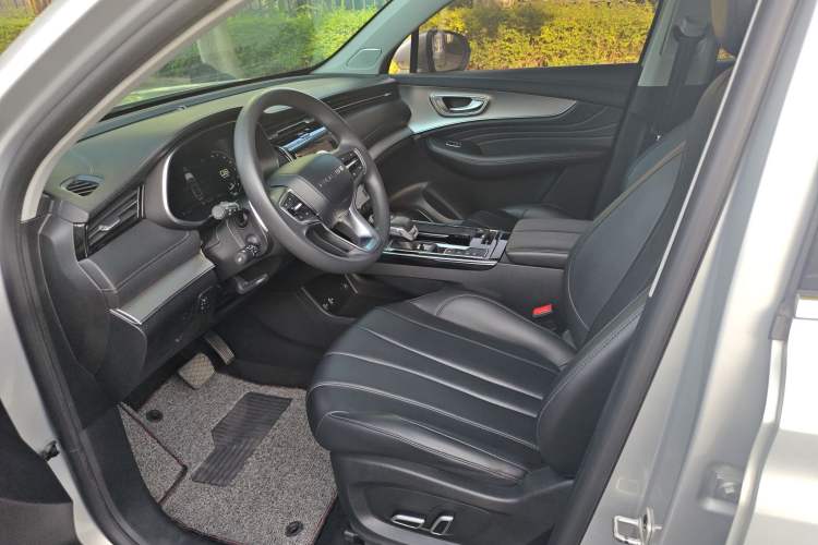 Used Roewe RX5 MAX 2019 300TGI Automatic 4G Connect Luxury Edition Interior 2